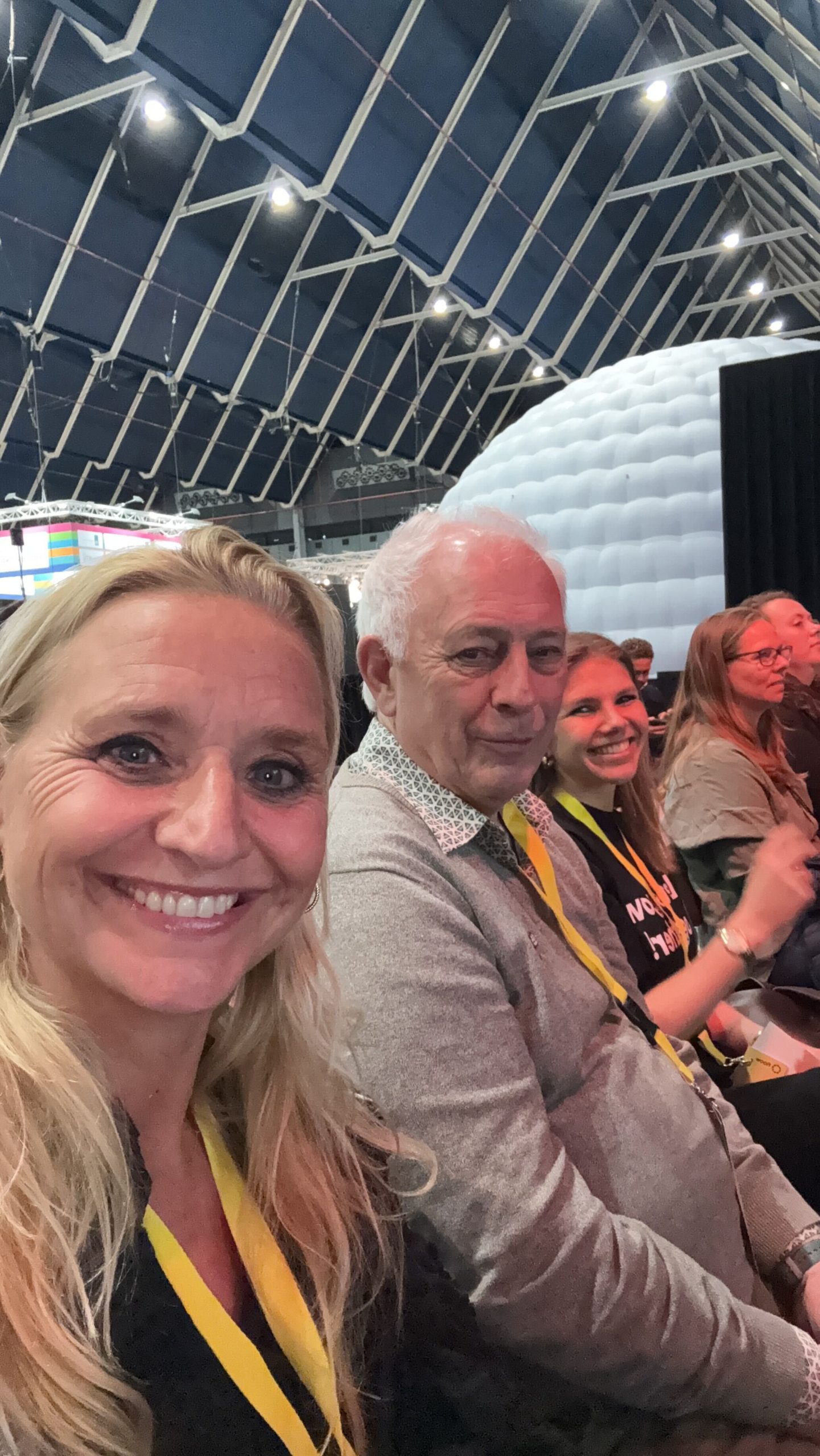 6A141083-3FC0-43B4-8508-5D87C5AD11D8